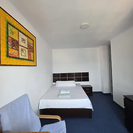 Privada Comoda Centro Vialia Estacion De Tren Maria Zambrano Y Tambien Cerca A La Playa Homestay Malaga