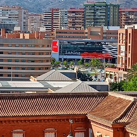 Privada Comoda Centro Vialia Estacion De Tren Maria Zambrano Y Tambien Cerca A La Playa Homestay Malaga