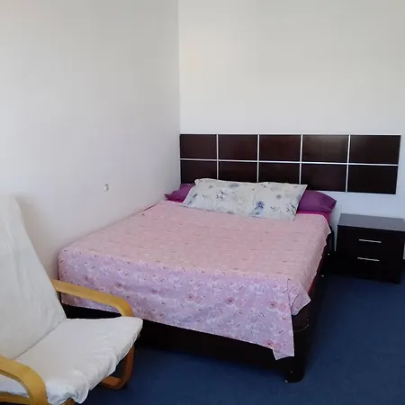 Privada Comoda Centro Vialia Estacion De Tren Maria Zambrano Y Tambien Cerca A La Playa Homestay *