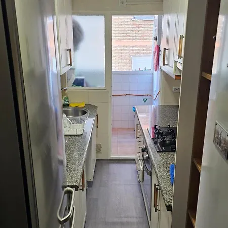 Homestay Privada Comoda Centro Vialia Estacion De Tren Maria Zambrano Y Tambien Cerca A La Playa Malaga