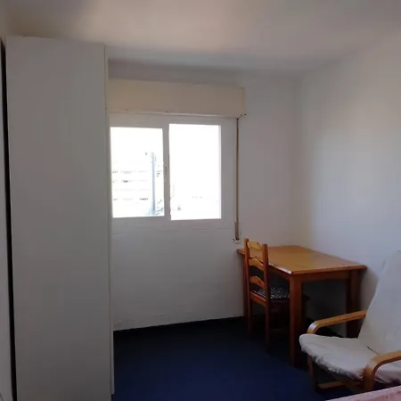 Homestay Privada Comoda Centro Vialia Estacion De Tren Maria Zambrano Y Tambien Cerca A La Playa