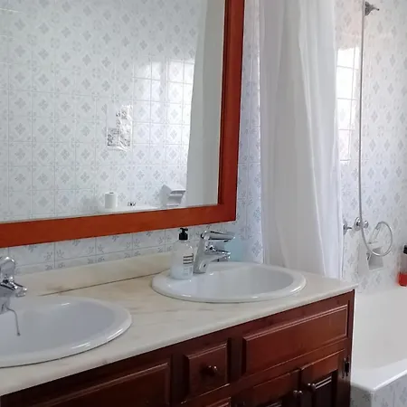 Privada Comoda Centro Vialia Estacion De Tren Maria Zambrano Y Tambien Cerca A La Playa Homestay Malaga